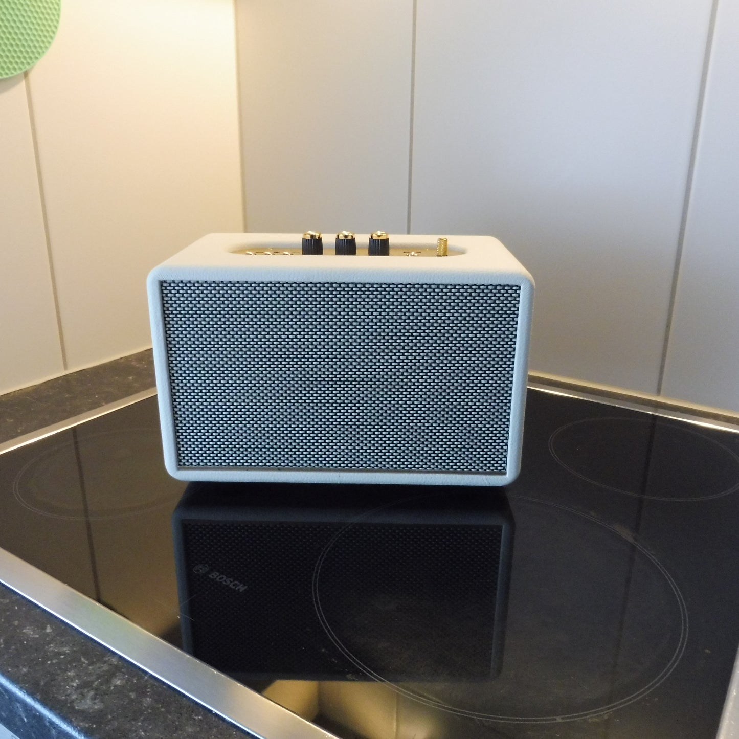 M22 Action III Bluetooth Retro Lautsprecher