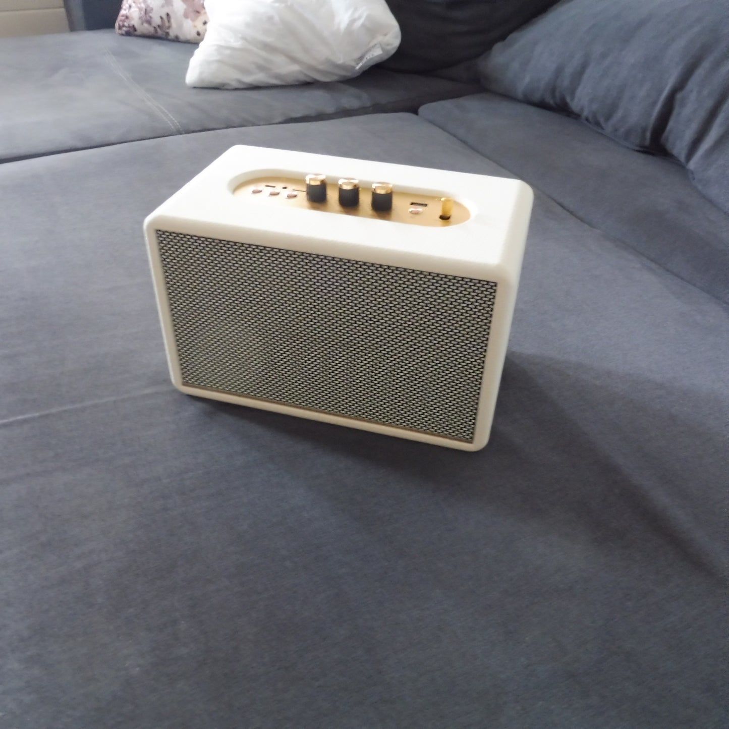 M22 Action III Bluetooth Retro Lautsprecher